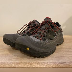 Keen Waterproof Hiking Shoes - Size 9.5